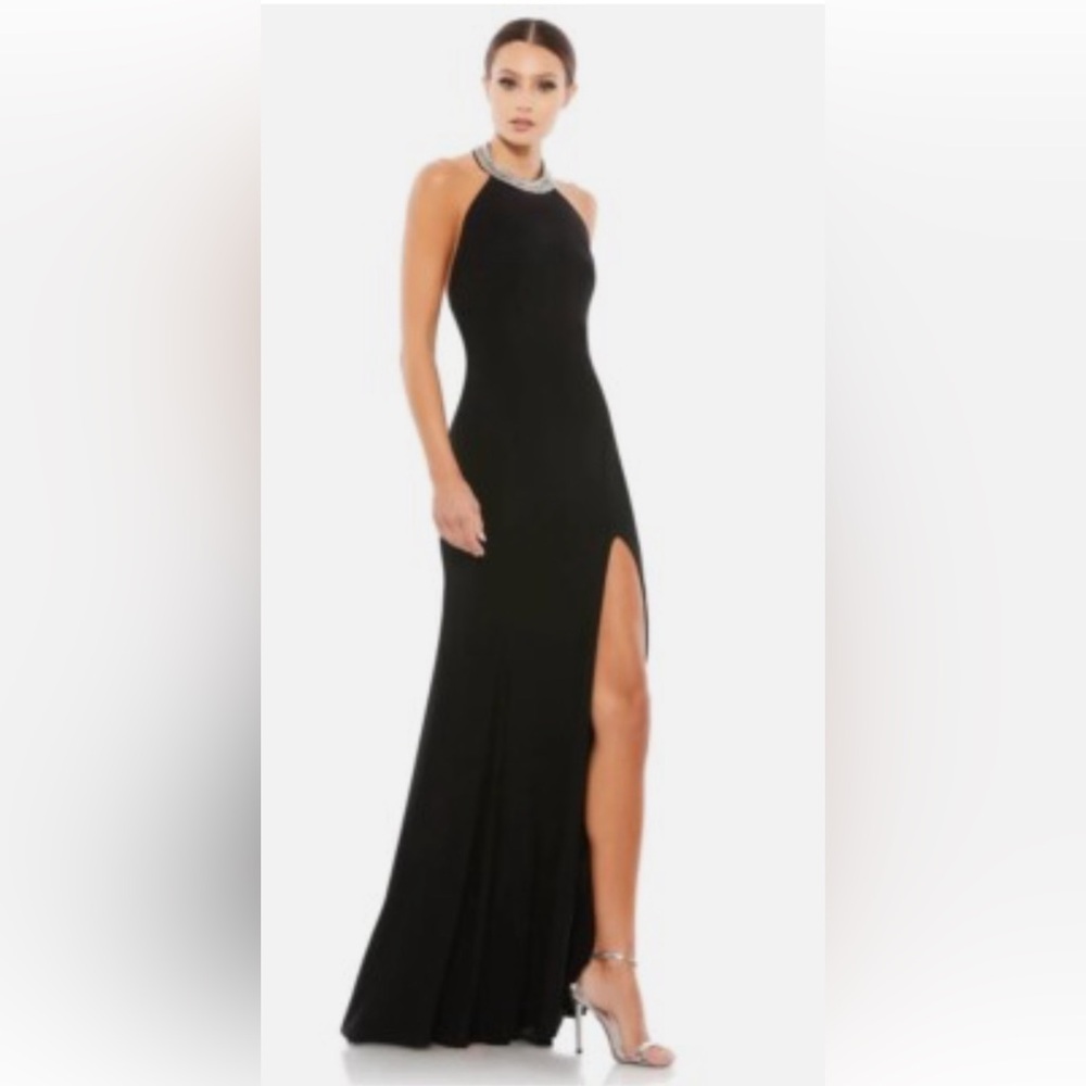 Mac Duggal Black Halter Gown with Slit & 💚💚bonus buy💚